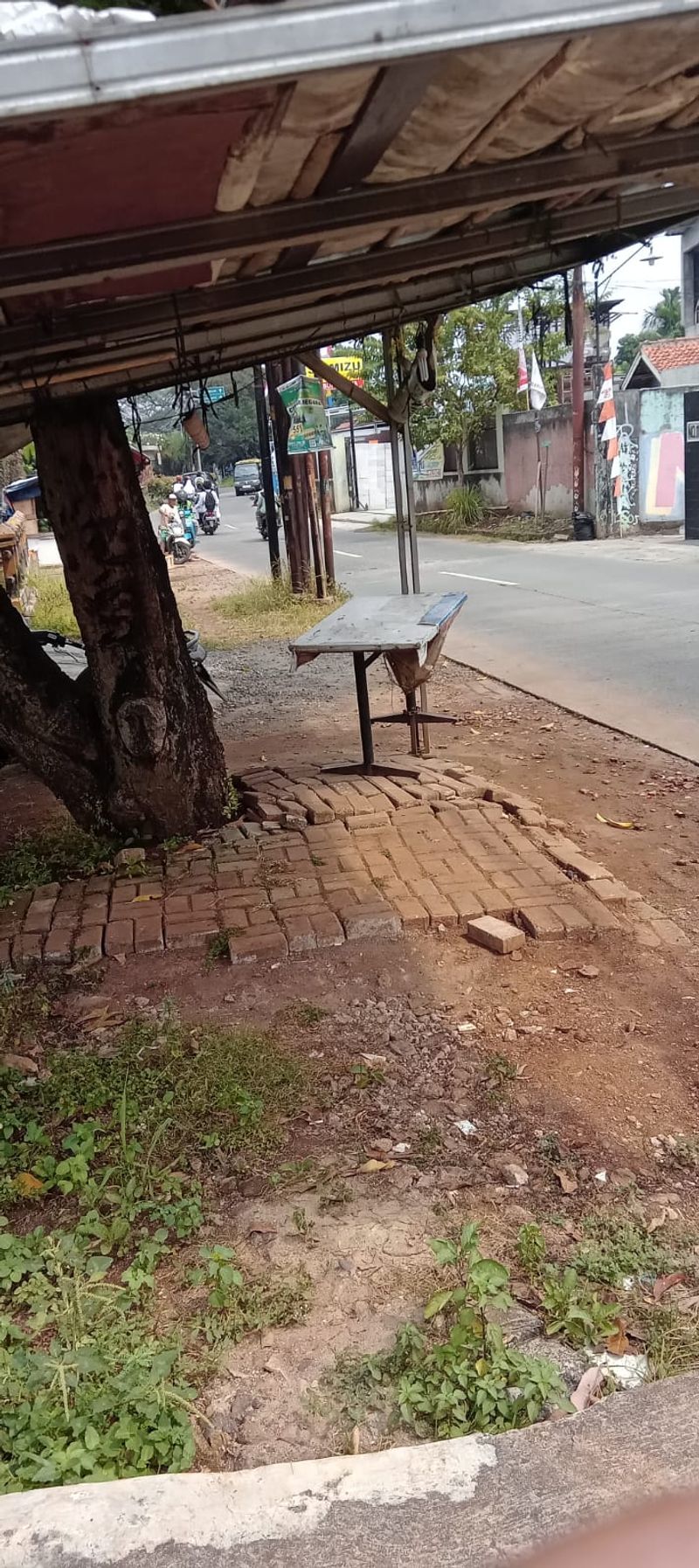 Dijual Sebidang Tanah strategis di pinggir jalan raya utama Krukut Depok,Jabar. - 2