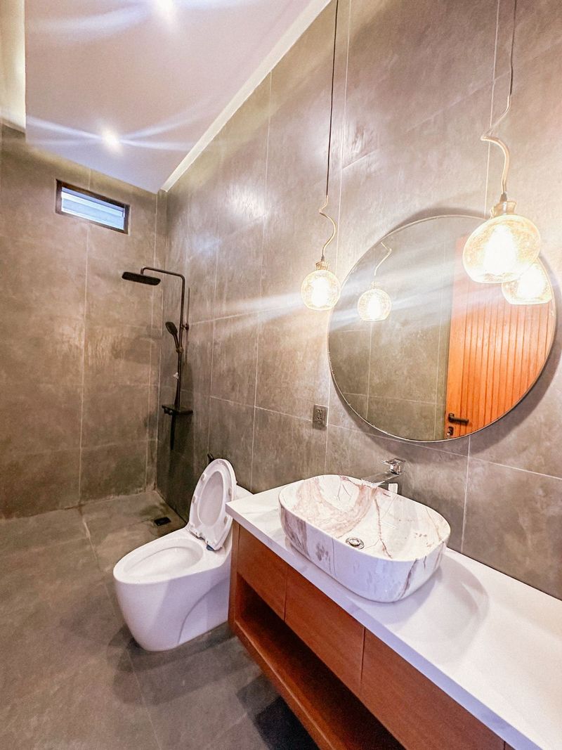 Dijual Rumah/Villa Mewah di Ubung Kaja, Denpasar Utara – 2BR, Kolam Renang Pribadi, SHM - 5