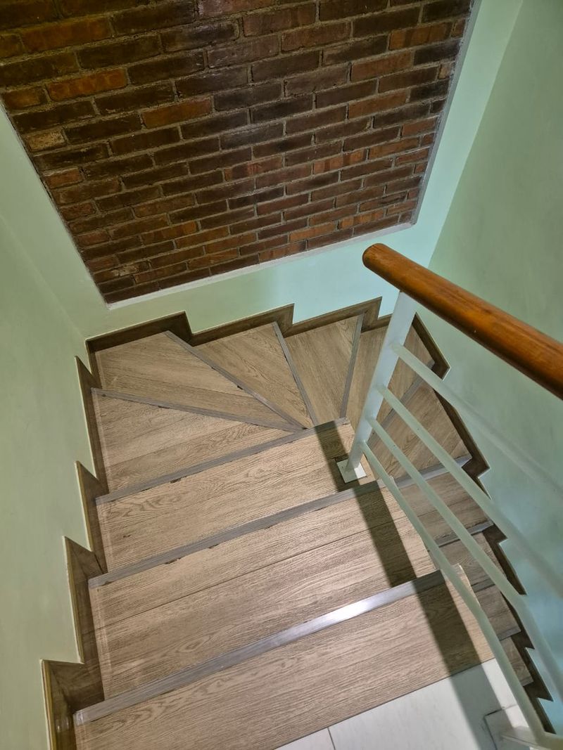 Di Jual Rumah diantara Serpong dan Bintaro - 4