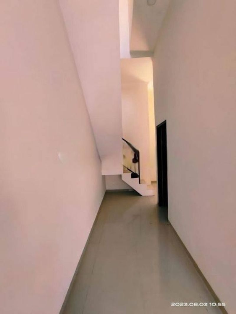 Rumah Brand New di KOTA SURABAYA, Jawa Timur - 3