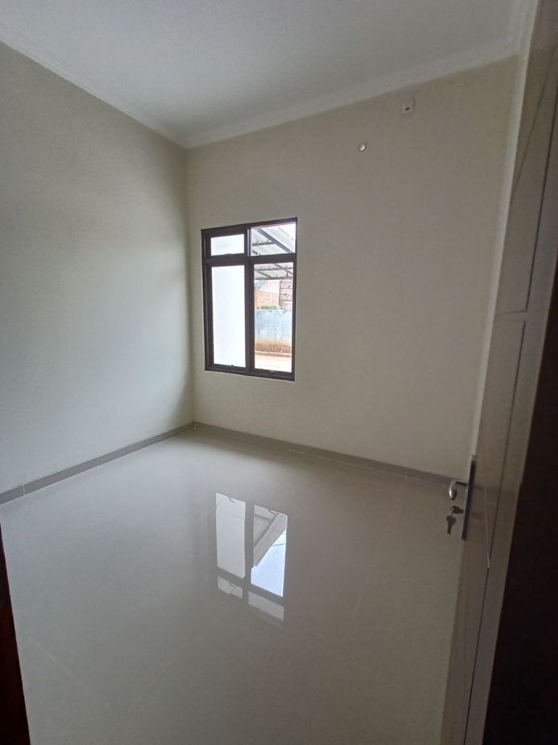 Dijual Rumah Tingkat Siap Huni DI Jakasamurna di kota bekasi, Jawa Barat - 3