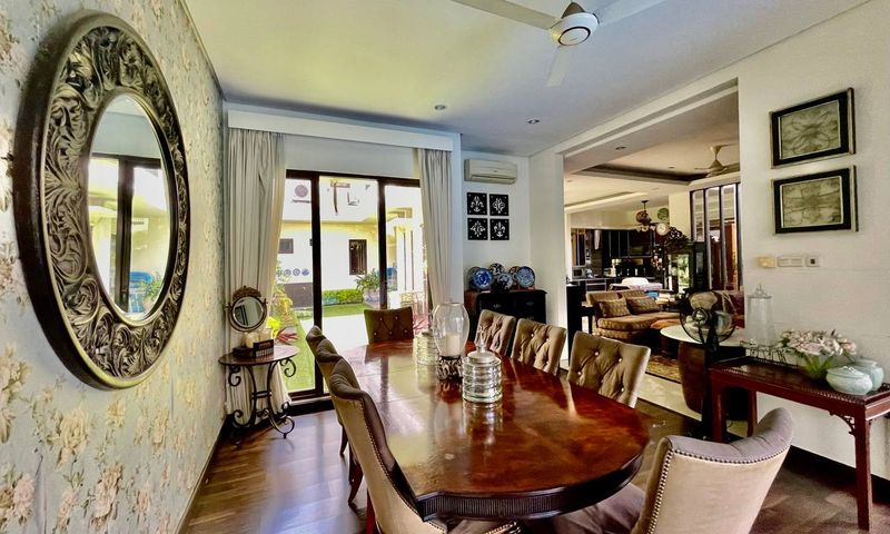 Dijual Rumah Mewah di Perumahan 7 Resident di Jakarta Selatan, DKI Jakarta Langsung Huni - 3