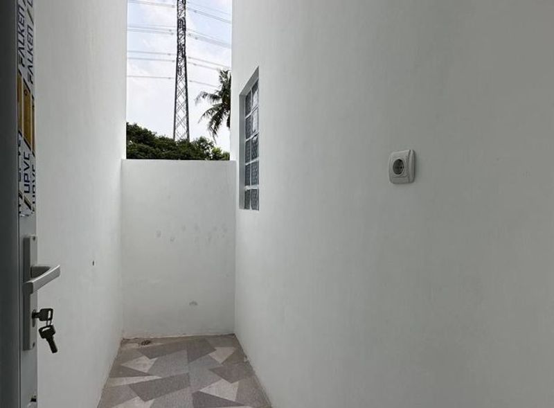 RUMAH DIJUAL 2 LANTAI 3 KAMAR TIDUR MURAH 600JUTAAN DI CIRACAS JAKARTA TIMUR - 2