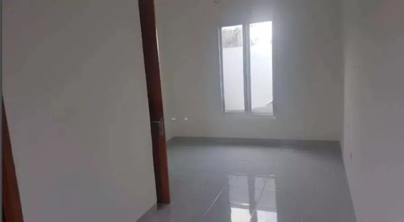 Rumah Dijual Murah Di Kebayoran Jakarta Selatan - 2