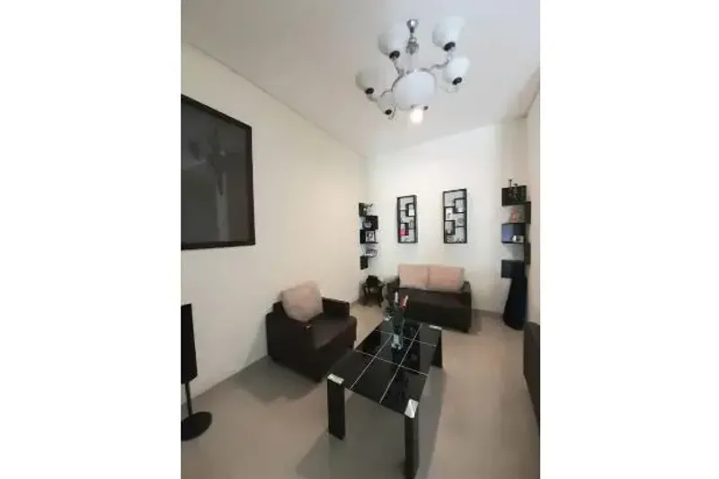 Rumah Modern di KOTA TANGERANG SELATAN, Banten - 5