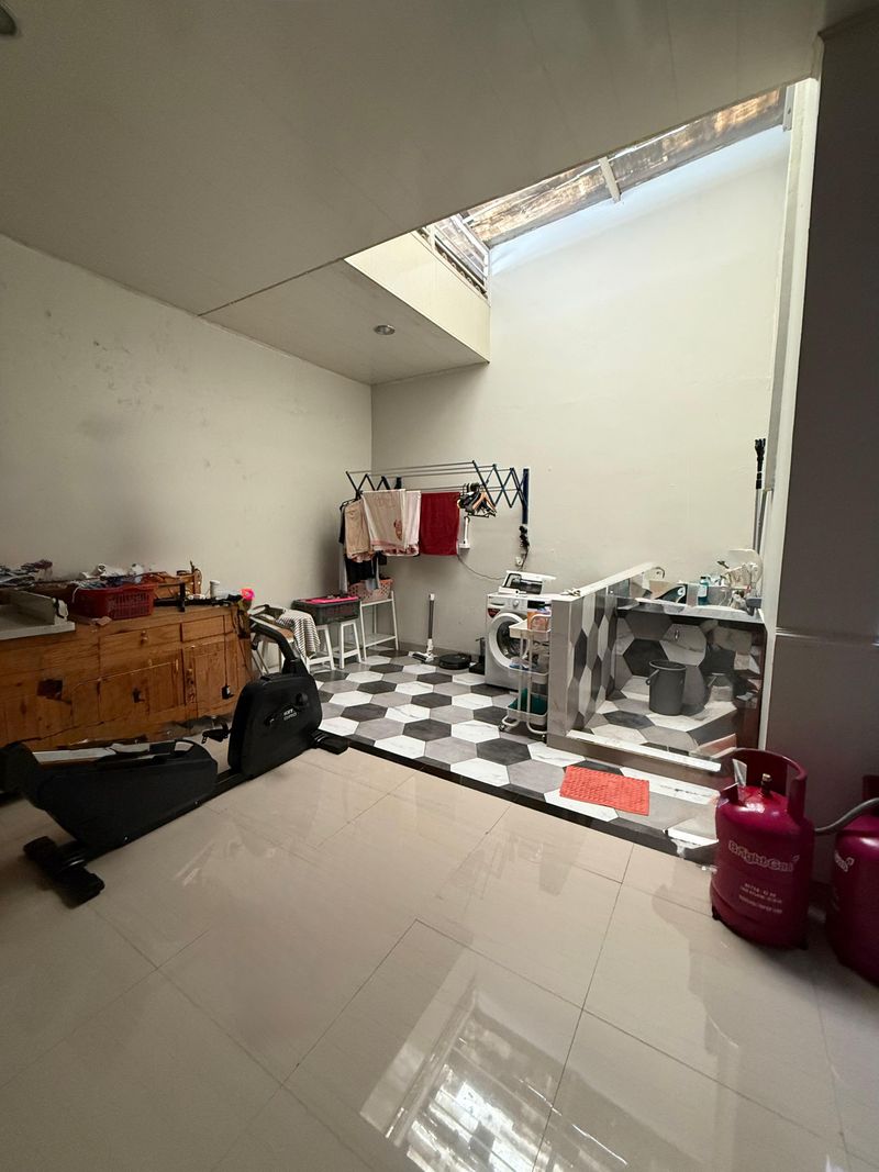 Dijual Rumah Duta Garden Cluster Beverly Hills - 4