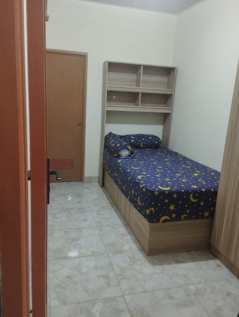 Dijual rumah kost 2 lantai furnish di tomang - 3