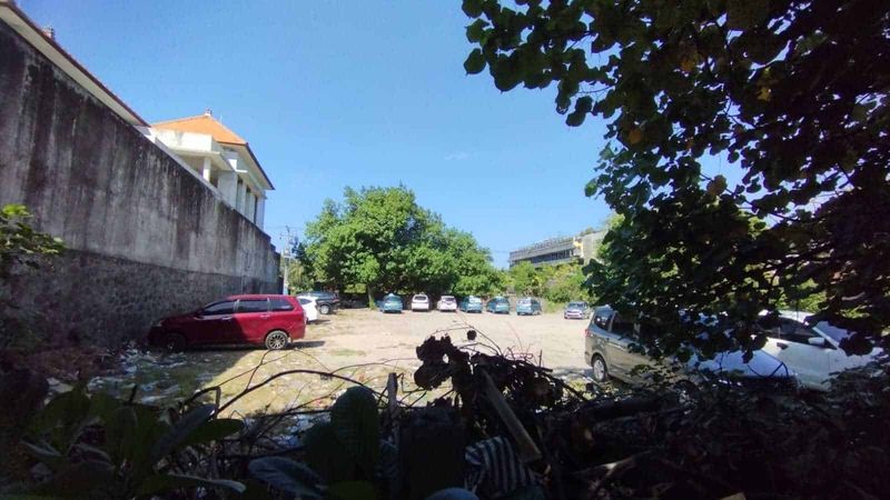 Investasi Tanah Beachfront Pantai Jerman Kuta 2000m2 - 4