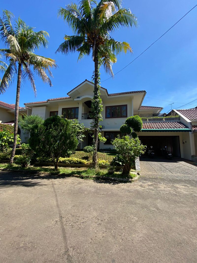 Rumah Dijual di Jagakarsa, Kota Jakarta Selatan — 5 KT, 4 KM