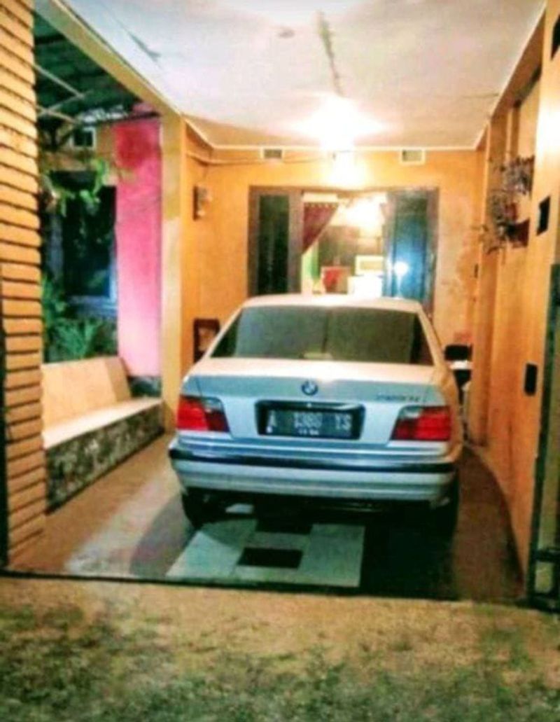 Dijual Rumah Secondary Full Furnished di Sawangan, Depok - 4