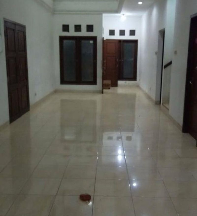  Dijual Rumah Siap Huni di kota semarang, Jawa Tengah - 5