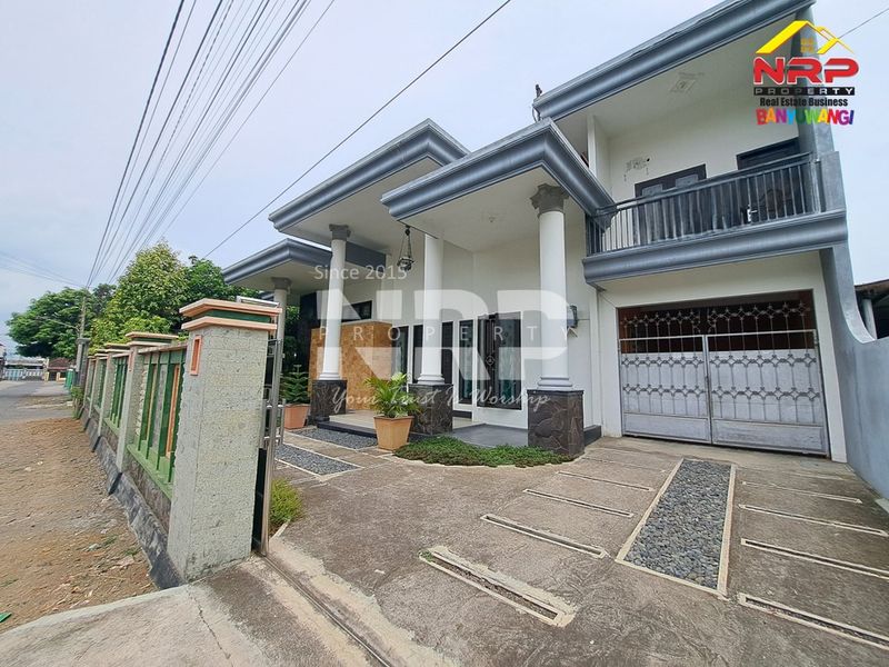 Dijual Rumah Second 2 lantai di Mendut Tamanbaru - Banyuwangi - 5