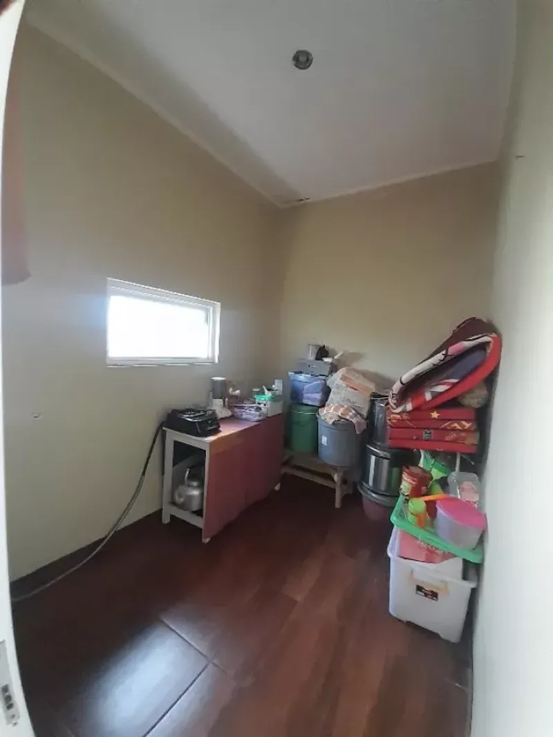 RUMAH DI JUAL DI ULUJAMI JAKARTA SELATAN - 4