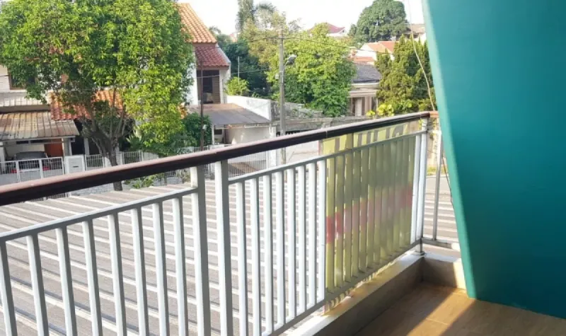 Rumah Dijual di Petukangan Selatan Komp Tangkas Permai Jakarta Selatan - 3