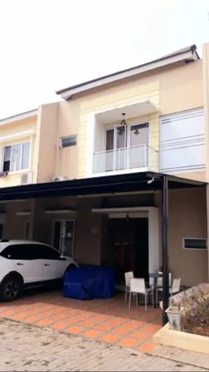 Rumah Dijual di Serpong, Kota Tangerang Selatan — 3 KT, 2 KM