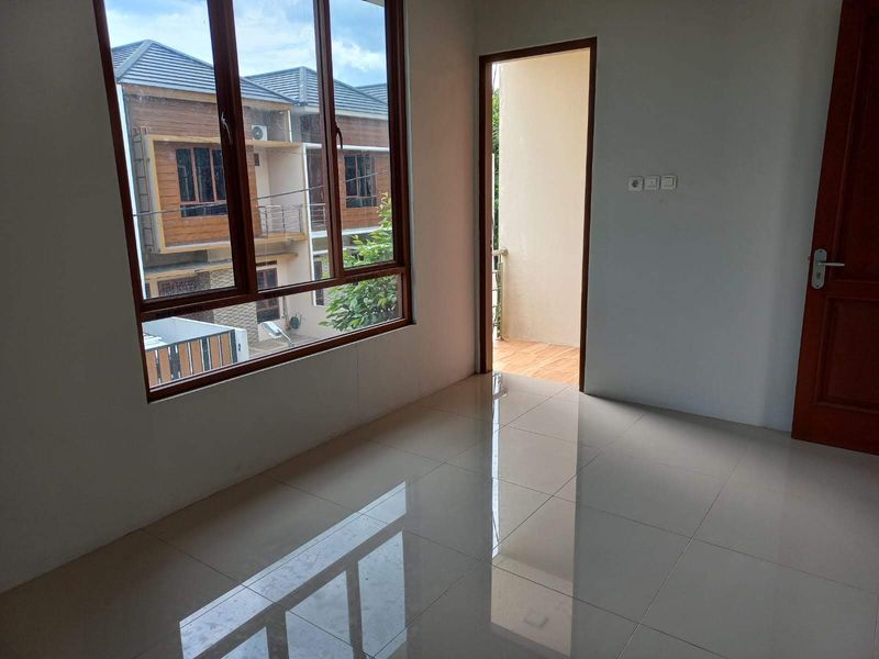 Wujudkan Hunian Impian Anda! Rumah 2 Lantai Nyaman di Depok - 4