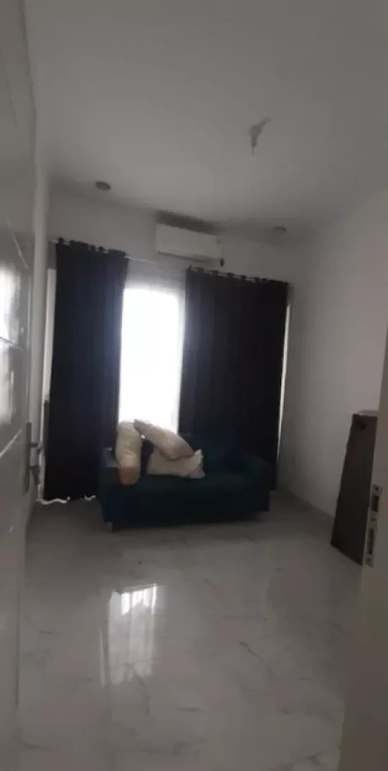 Jual Rumah Siap Huni 2 Lantai di Jakarta Selatan Free Biaya-Biaya - 4