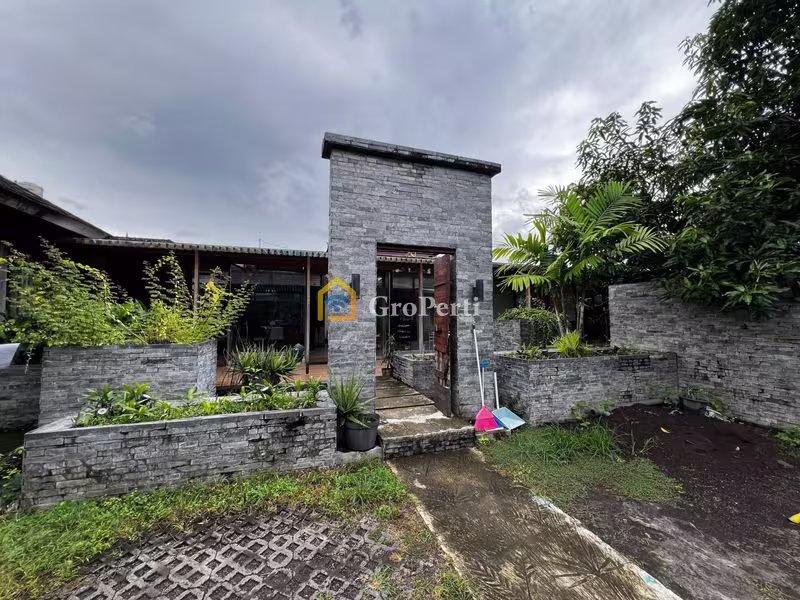 Rumah Disewa di Denpasar Selatan, Kota Denpasar — 4 KT, 3 KM