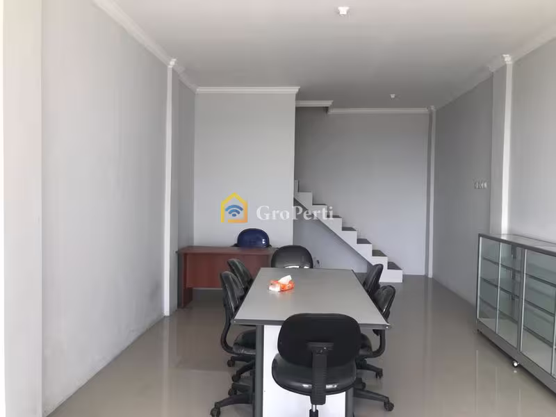 Ruko Dijual di Majalaya, Kabupaten Karawang — 1 KT, 1 KM