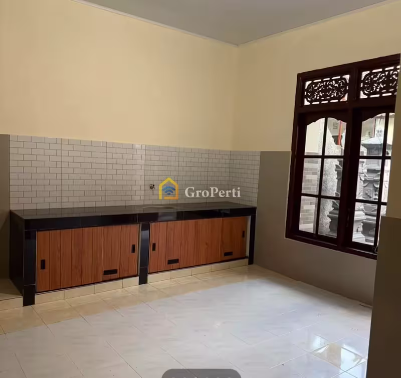 Dijual Rumah Second Siap Huni di Kebo Iwa Denpasar - 4