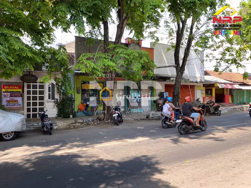 Dijual Ruko Second Ex Photo Studio  di Tukangkayu - Banyuwangi Kota - 3