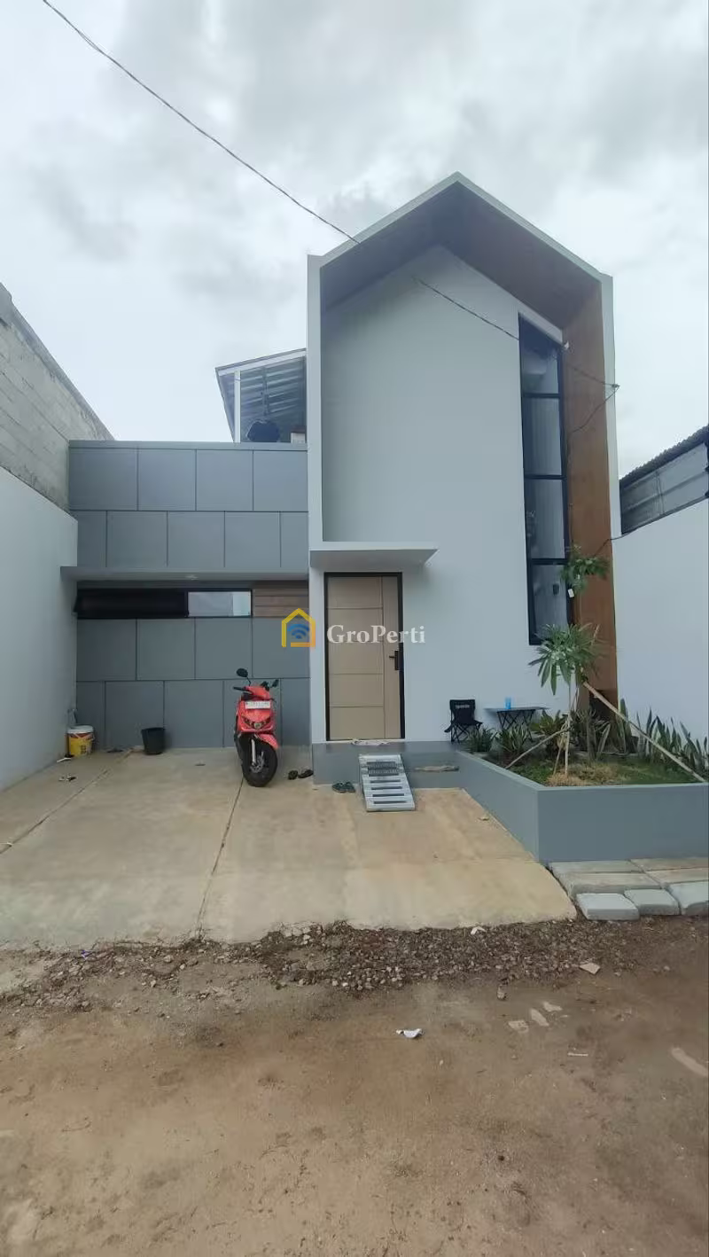 Rumah Dijual di Mustikajaya, Kota Bekasi — 2 KT, 1 KM
