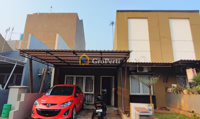 Rumah Dijual di Mustikajaya, Kota Bekasi — 2 KT, 1 KM