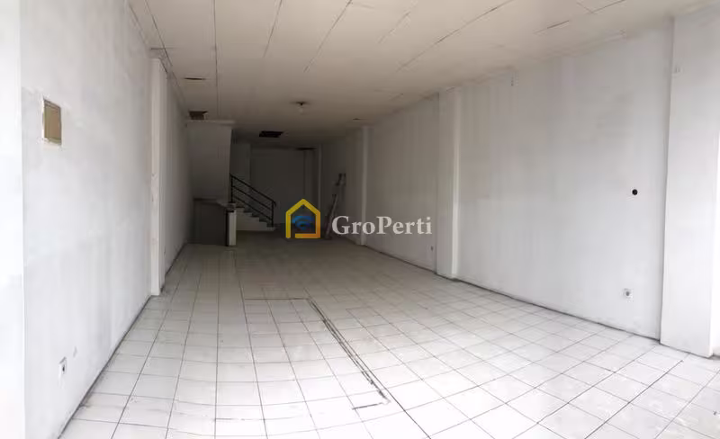 Disewakan Ruko di Cipulir Area Kebayoran Lama - utama