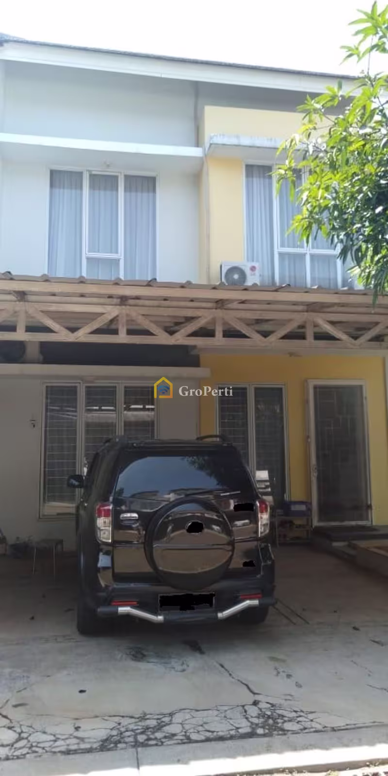 Rumah Dijual di Serpong, Kota Tangerang Selatan — 4 KT, 3 KM