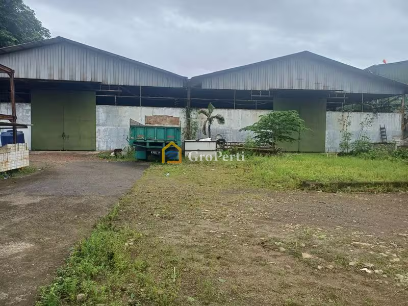 Gudang Dijual di Curug, Kabupaten Tangerang