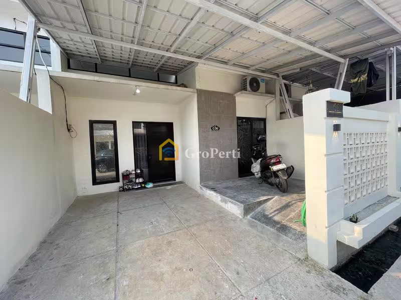 Rumah Dijual di Bekasi Utara, Kota Bekasi — 2 KT, 1 KM