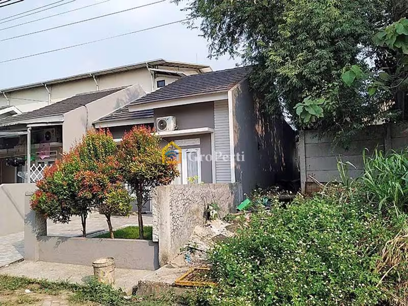 Dijual Rumah Second di Cikupa, Kabupaten Tangerang - NPL469-1 - 2