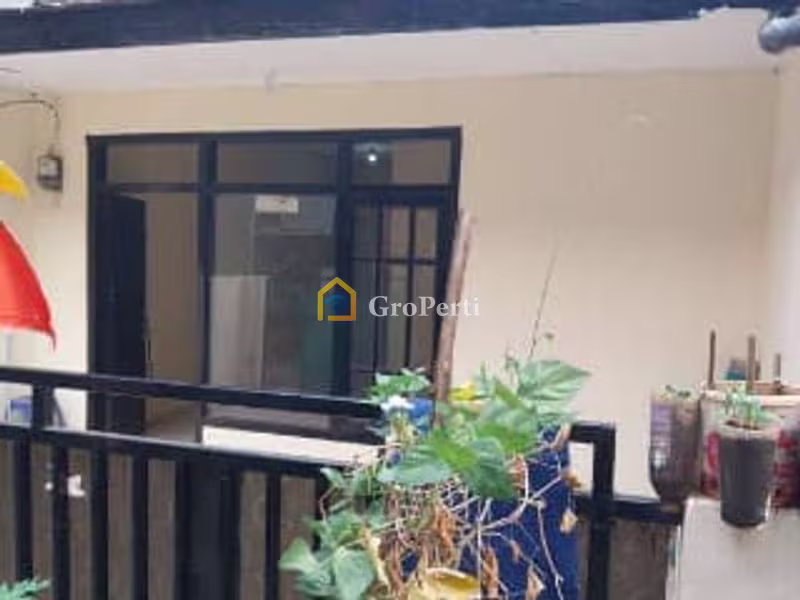 Rumah Dijual di Pancoran, Kota Jakarta Selatan — 2 KT, 1 KM