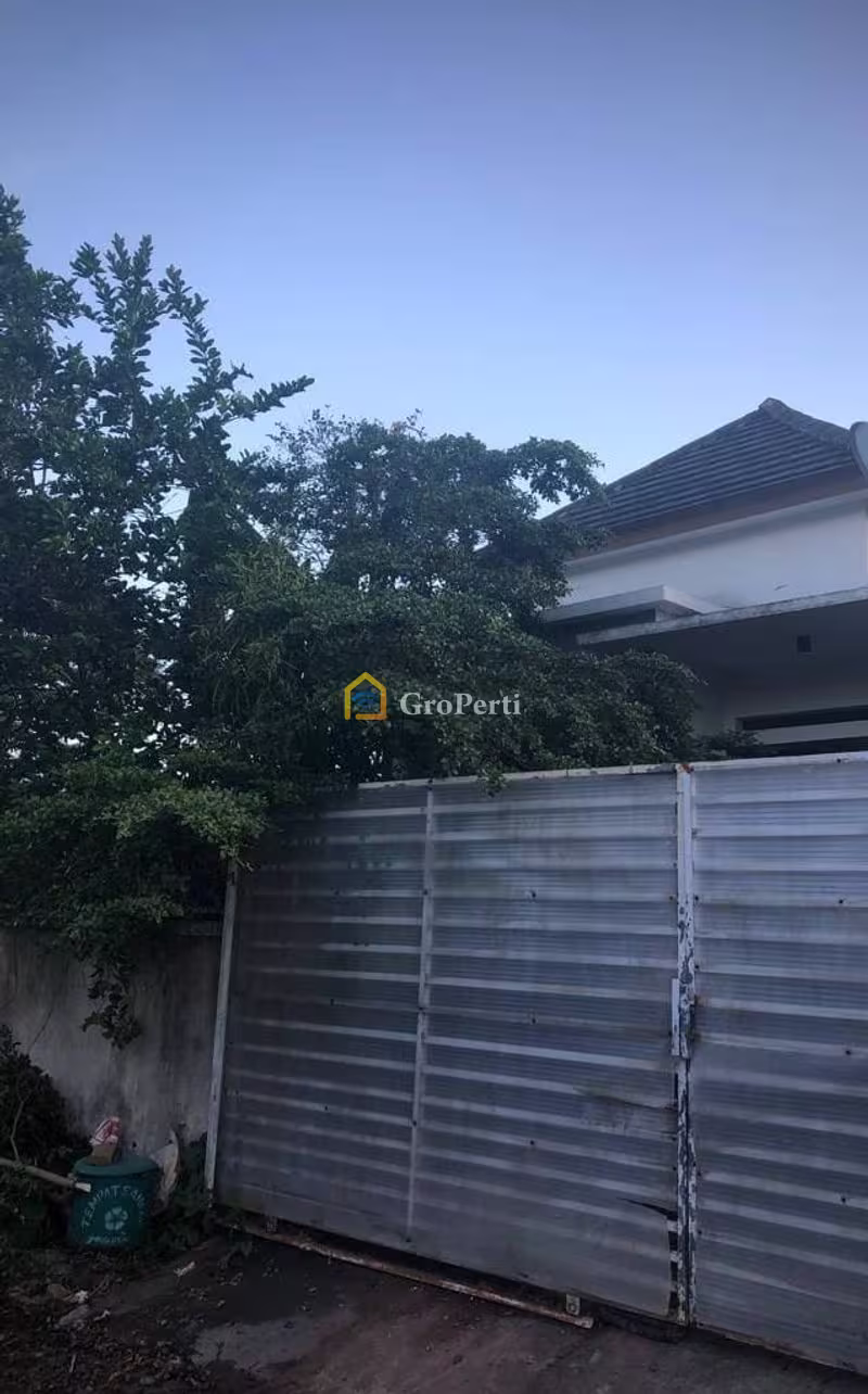 Rumah Dijual di Gianyar, Kabupaten Gianyar — 2 KT, 2 KM