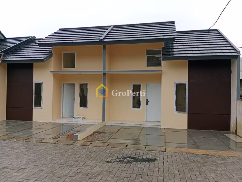 Rumah Dijual di Mustikajaya, Kota Bekasi — 2 KT, 1 KM