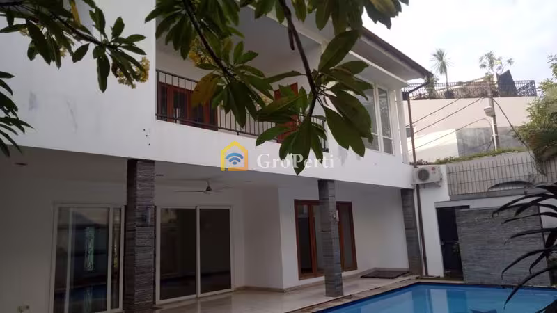 Rumah Dijual di Mampang Prapatan, Kota Jakarta Selatan — 4 KT, 3 KM