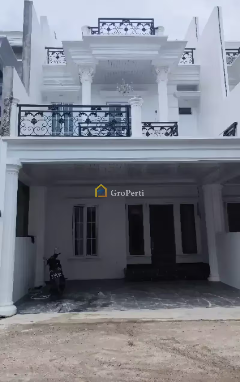 Rumah Dijual di Jagakarsa, Kota Jakarta Selatan — 4 KT, 3 KM