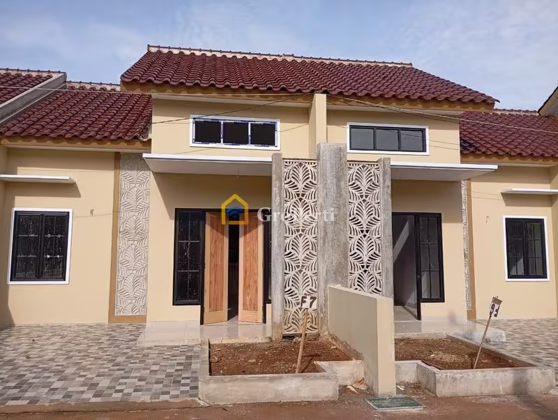 Rumah Dijual di Sawangan, Kota Depok — 2 KT, 1 KM