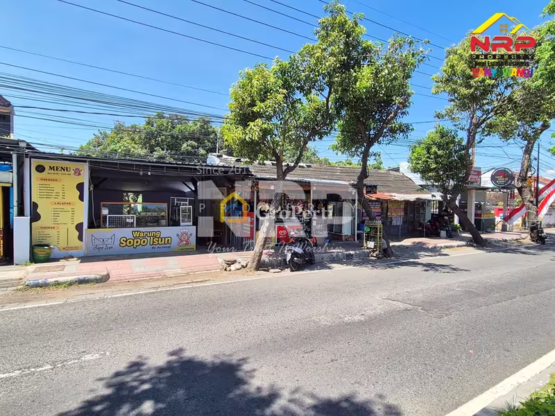 Dijual Tanah Bonus Bangunan Prospek Bisnis Akses Double W di Banyuwangi Kota - 4